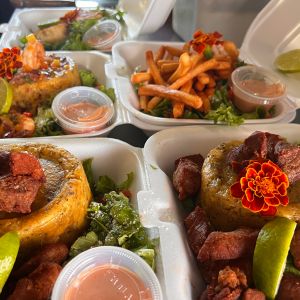Poseidons Food Truck Hatillo PR